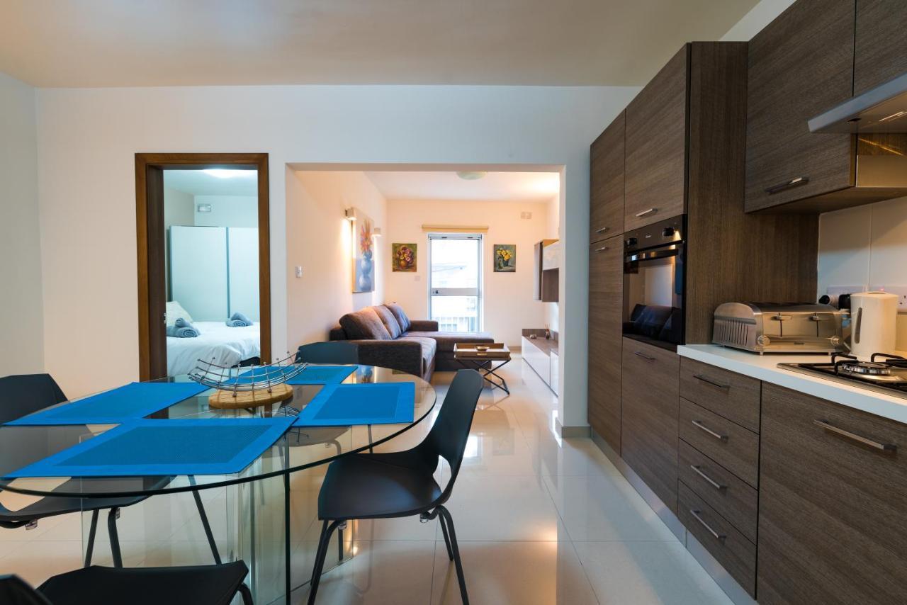 Sh5A-Qawra Prime Location 2 Bedroom Apartment St. Paul's Bay Exteriör bild