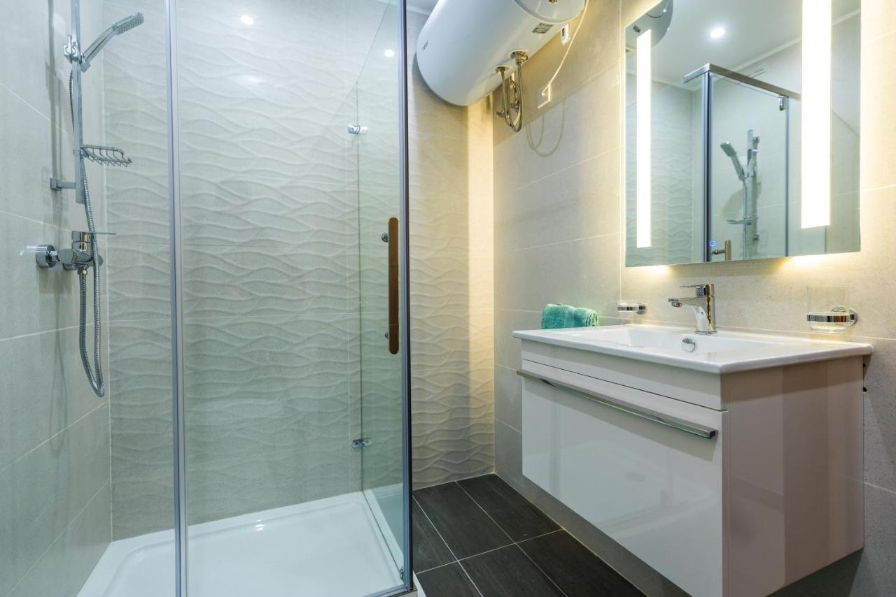 Sh5A-Qawra Prime Location 2 Bedroom Apartment St. Paul's Bay Exteriör bild